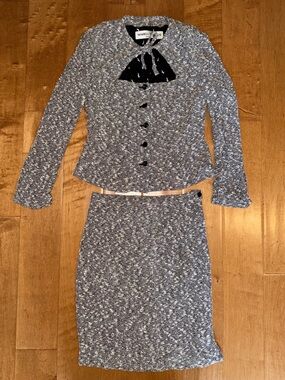 Mariella Burani Vintage 2 Piece Skirt & Jacket Suit Set Tweed Black White Italy